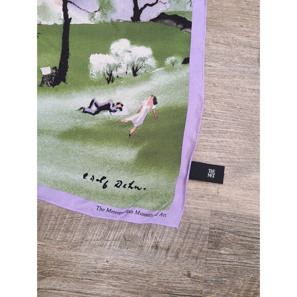 The Metropolitan Museum of Art Dehn,
"Spring in Central Park" Square Silk Scarf - Picture 2 of 2